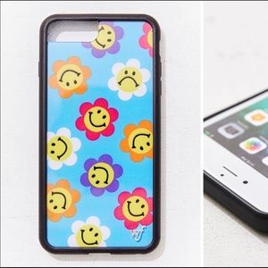 Wildflower Happy Flower iphone 6+,7+,8+ case!!
